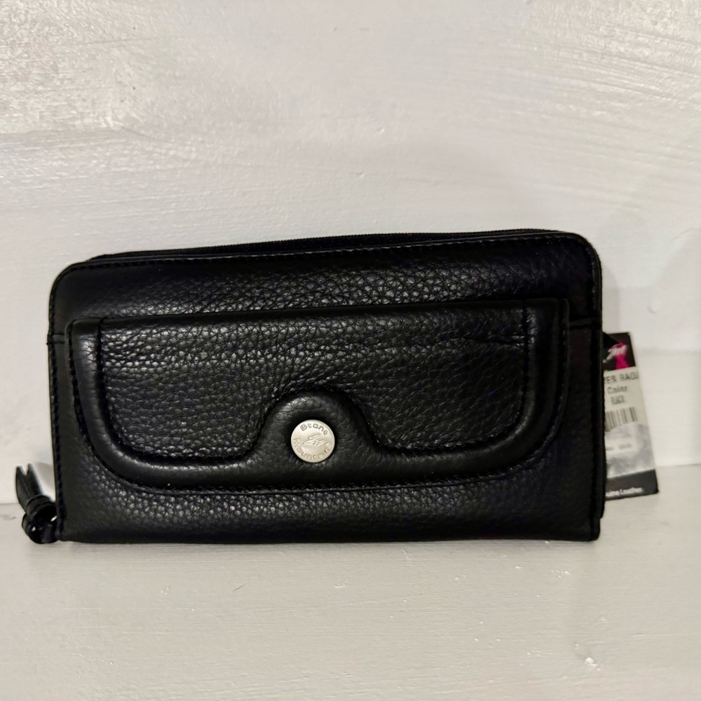 stone mountain casey hayes wallet